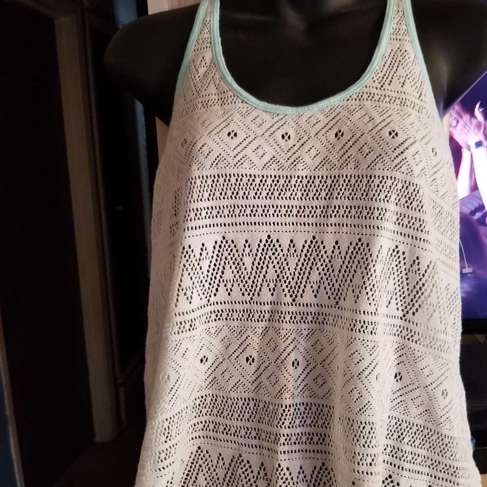 Tank Top Medium Aeropostale Medium